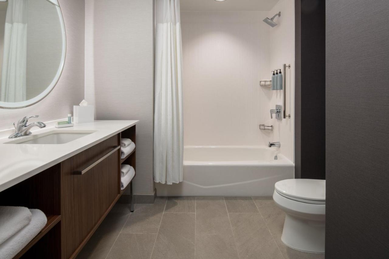 Courtyard By Marriott 3* Santa Cruz
