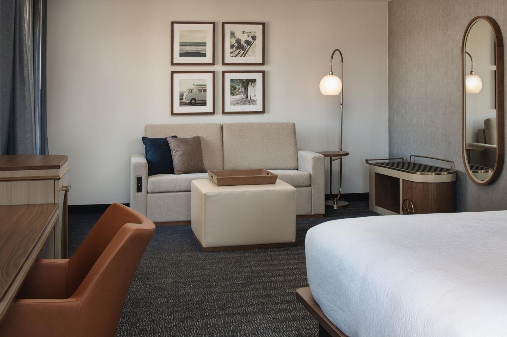 Courtyard By Marriott Hotel 3*
